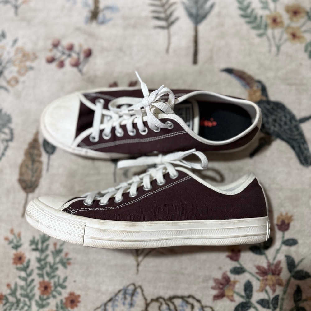 Converse Brown and White Canvas Sneakers size 9